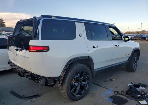 2023 Rivian R1S Launch Edition z USA, uszkodzony, nr VIN 7PDSGABL8PN008869